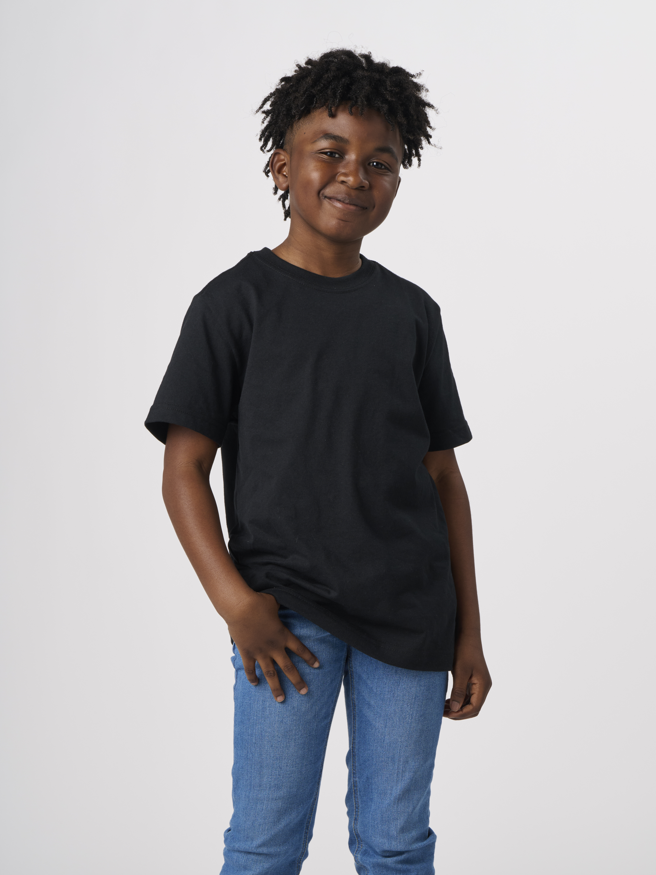 RECOVER_EY100_ECOYOUTHSHORTSLEEVETSHIRT_BLACK_FRONT.png