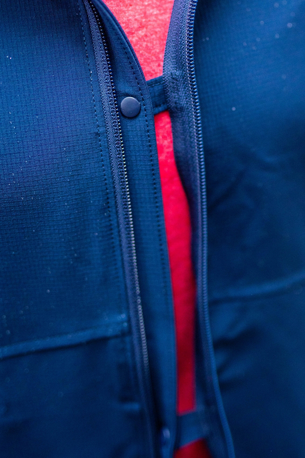 DUAL SNAP CHEST ENCLOSURE