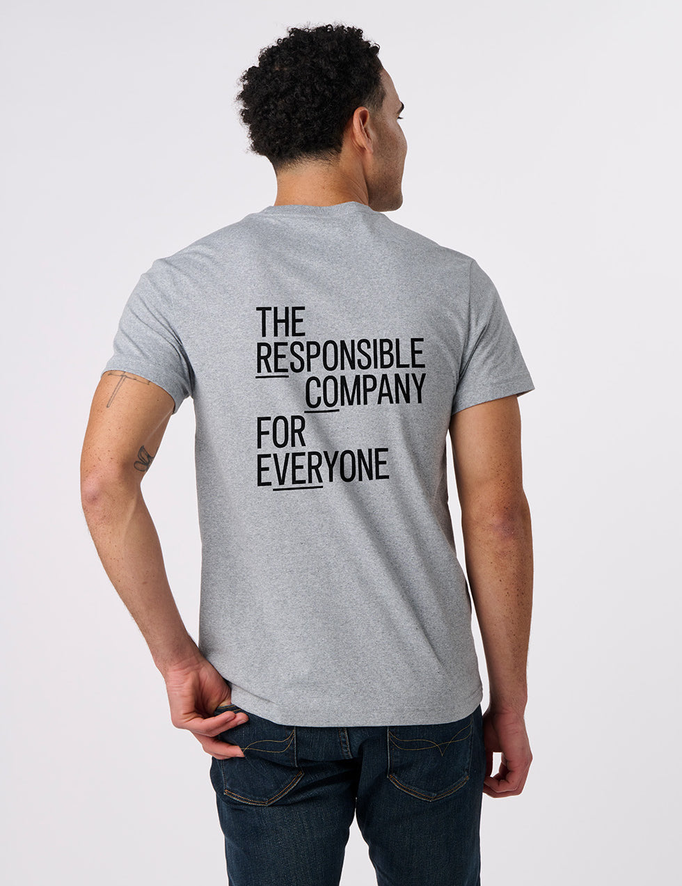 EC100_Ash_Back_OnBodyM_Responsible.jpg