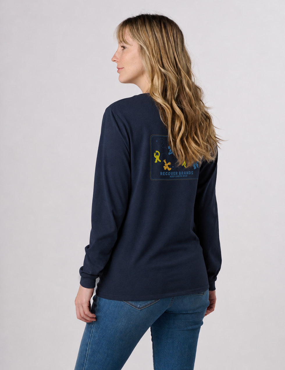 EC102_Navy_Back_Trail_Map_On_Body_W.jpg