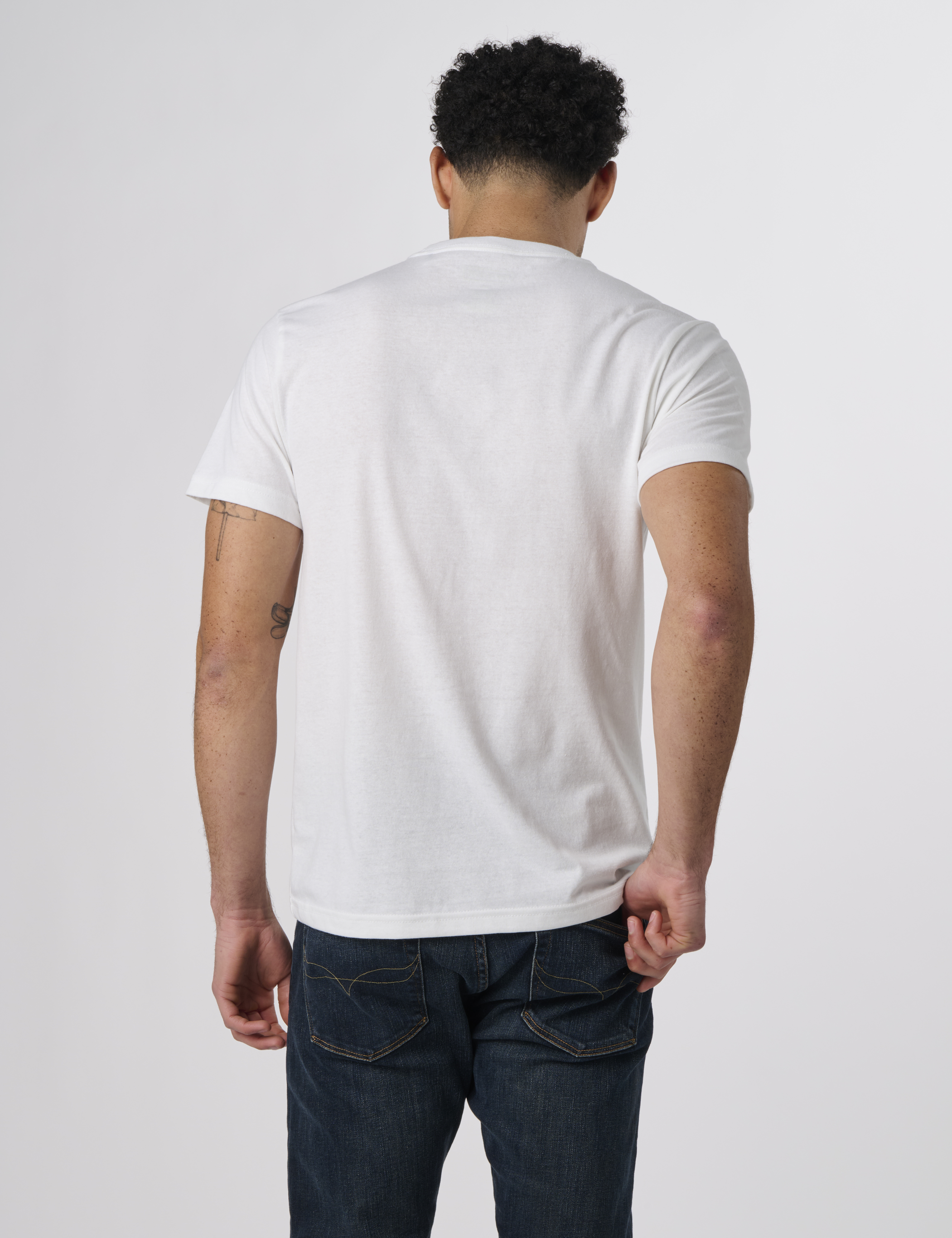 RECOVER_EC100_ECOSHORTSLEEVETSHIRT_WHITE_BACK.png