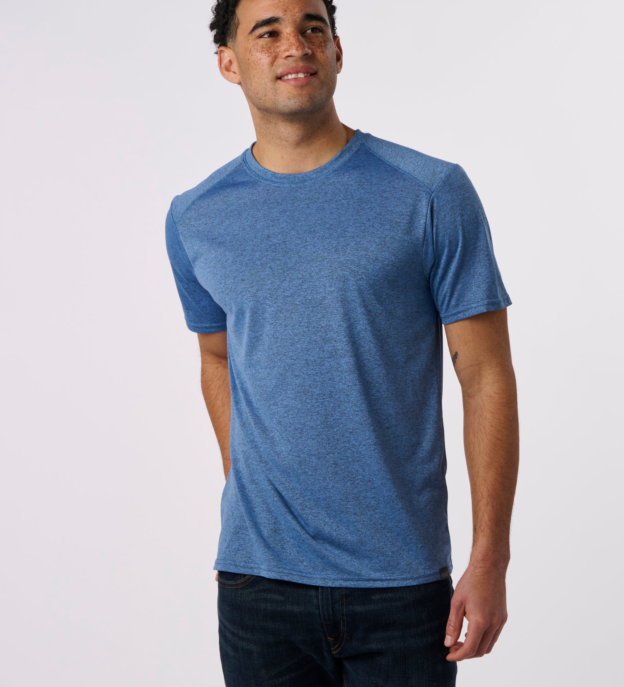 RECOVER_RD1000_SPORT_SHORT_SLEEVE_TSHIRT_BLUE_HEATHER_FRONT.jpg