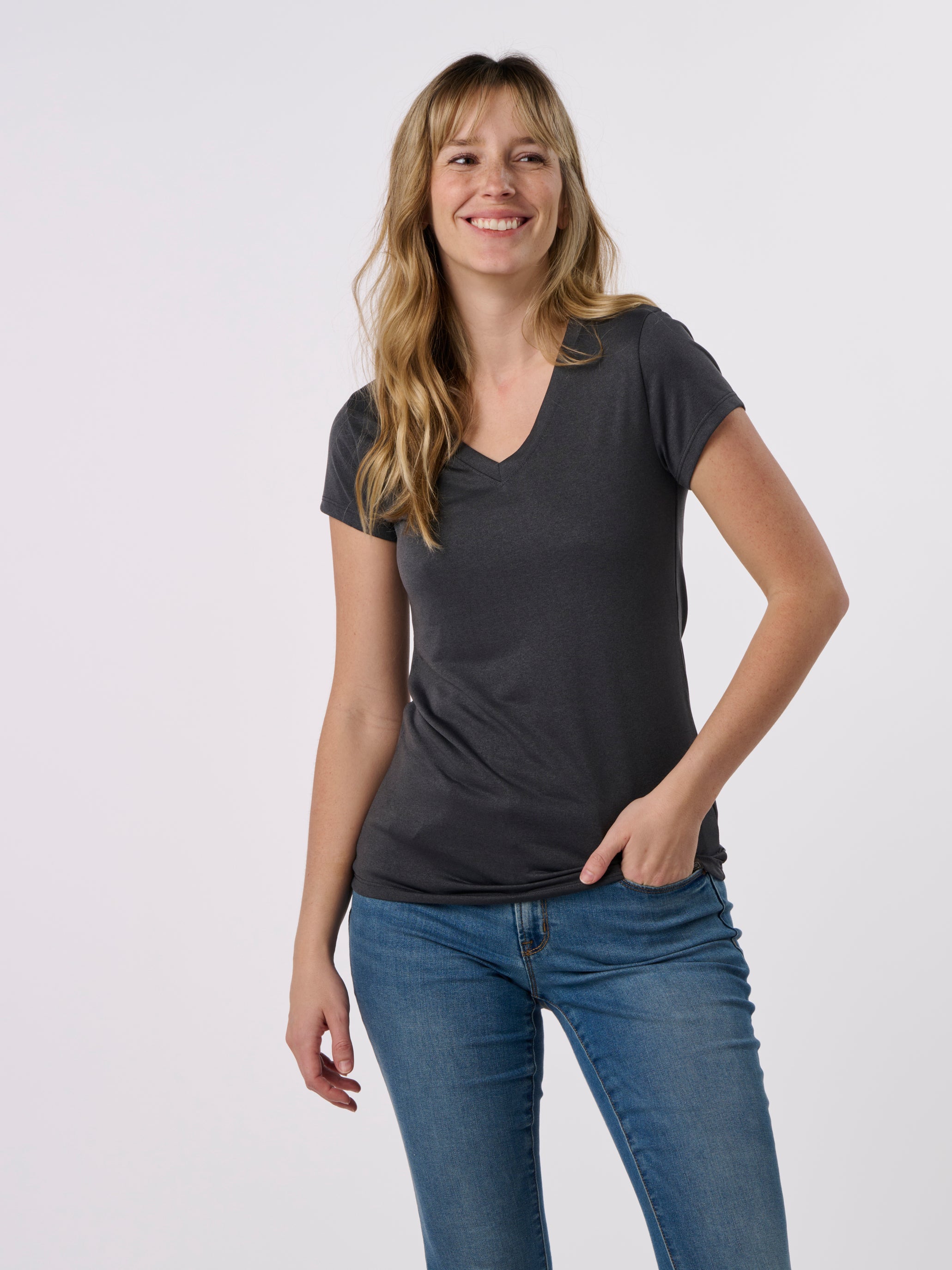 RD2200V - Women's Sport Short Sleeve V-Neck T-Shirt