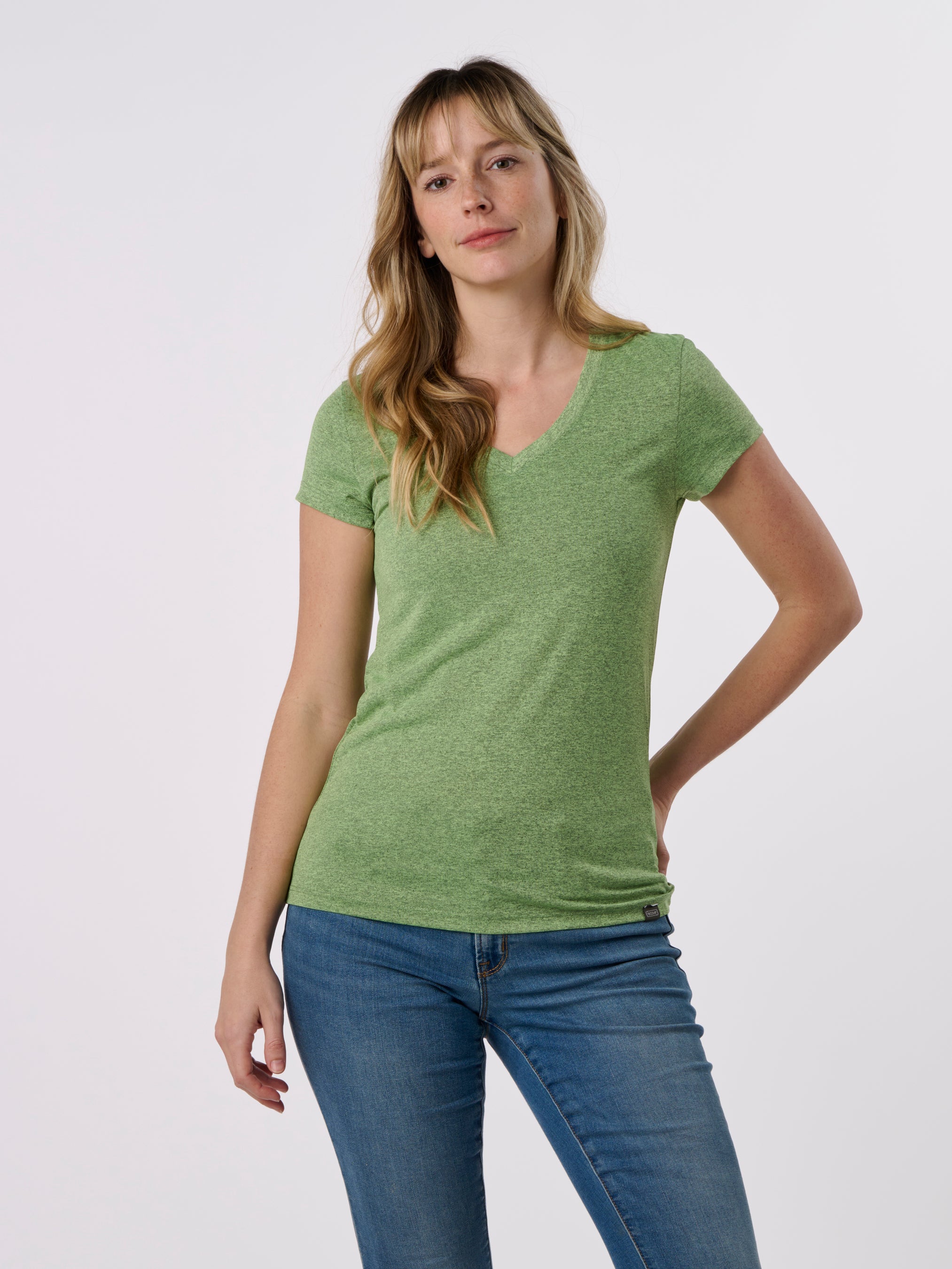 RD2200V - Women's Sport Short Sleeve V-Neck T-Shirt