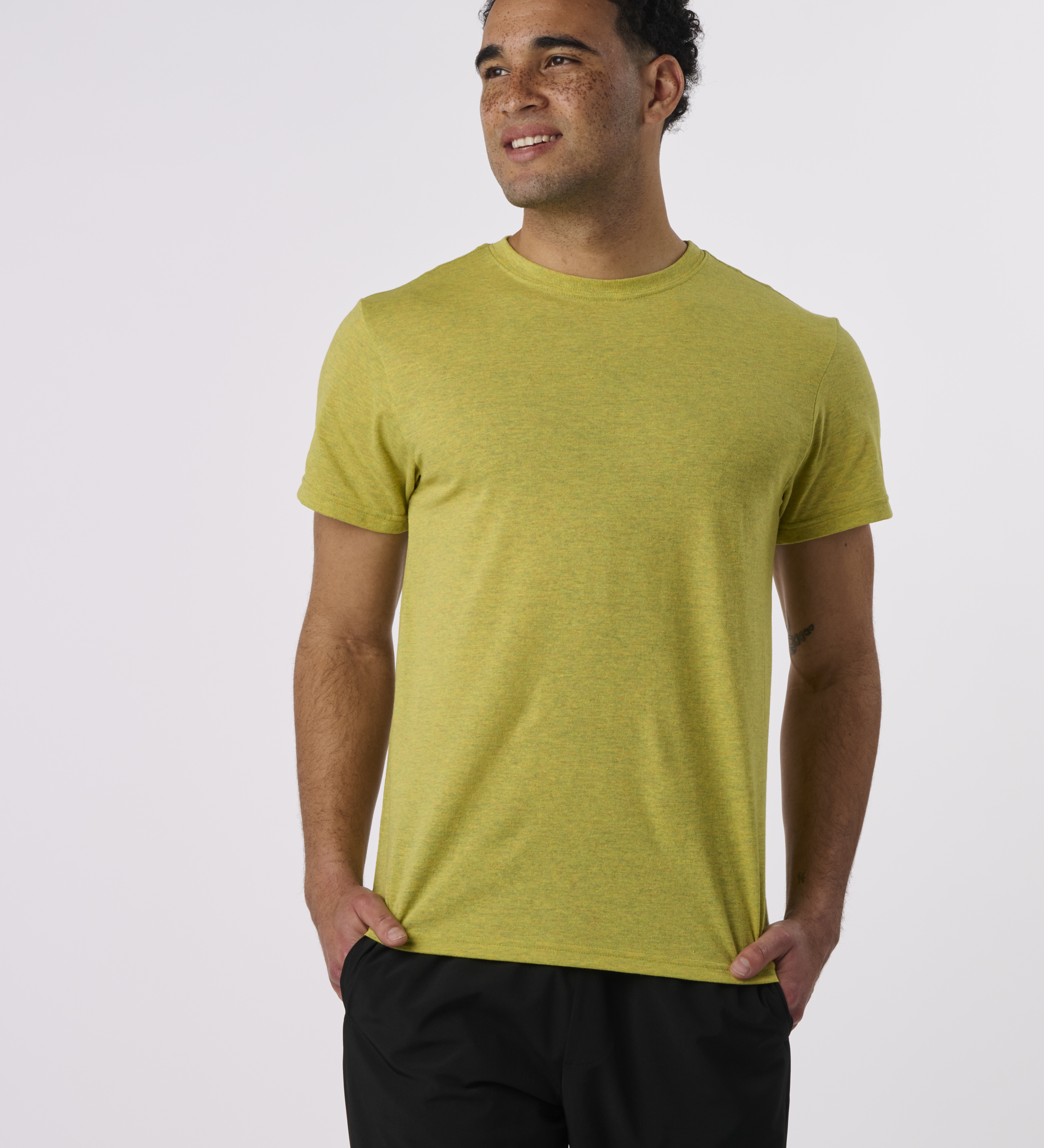 RECOVER_RS100_CLASSICSHORTSLEEVETSHIRT_PILSNER_FRONT.png