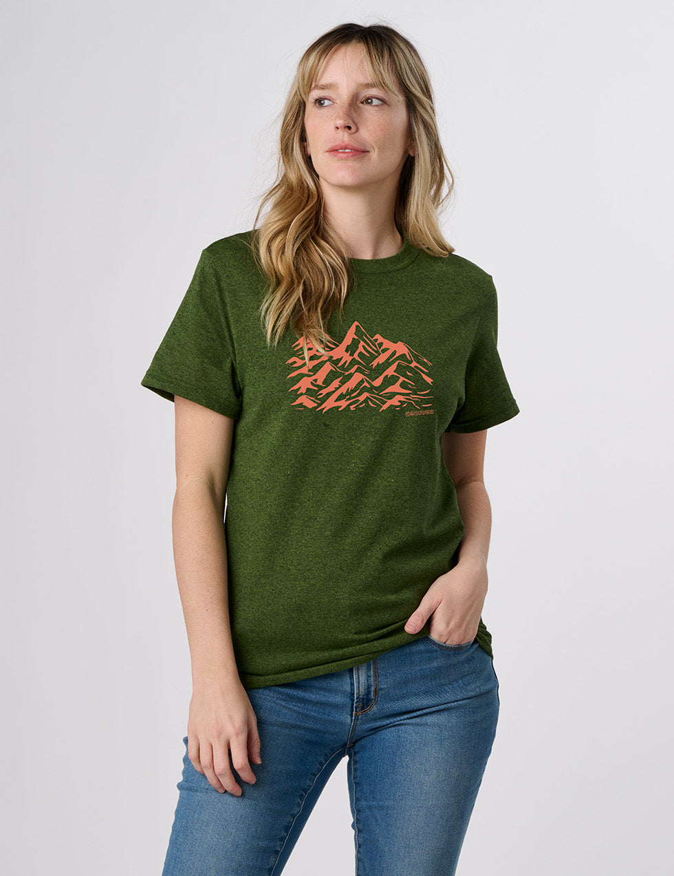 RS100_Grass_Front_MountainRange_OnBodyW.jpg
