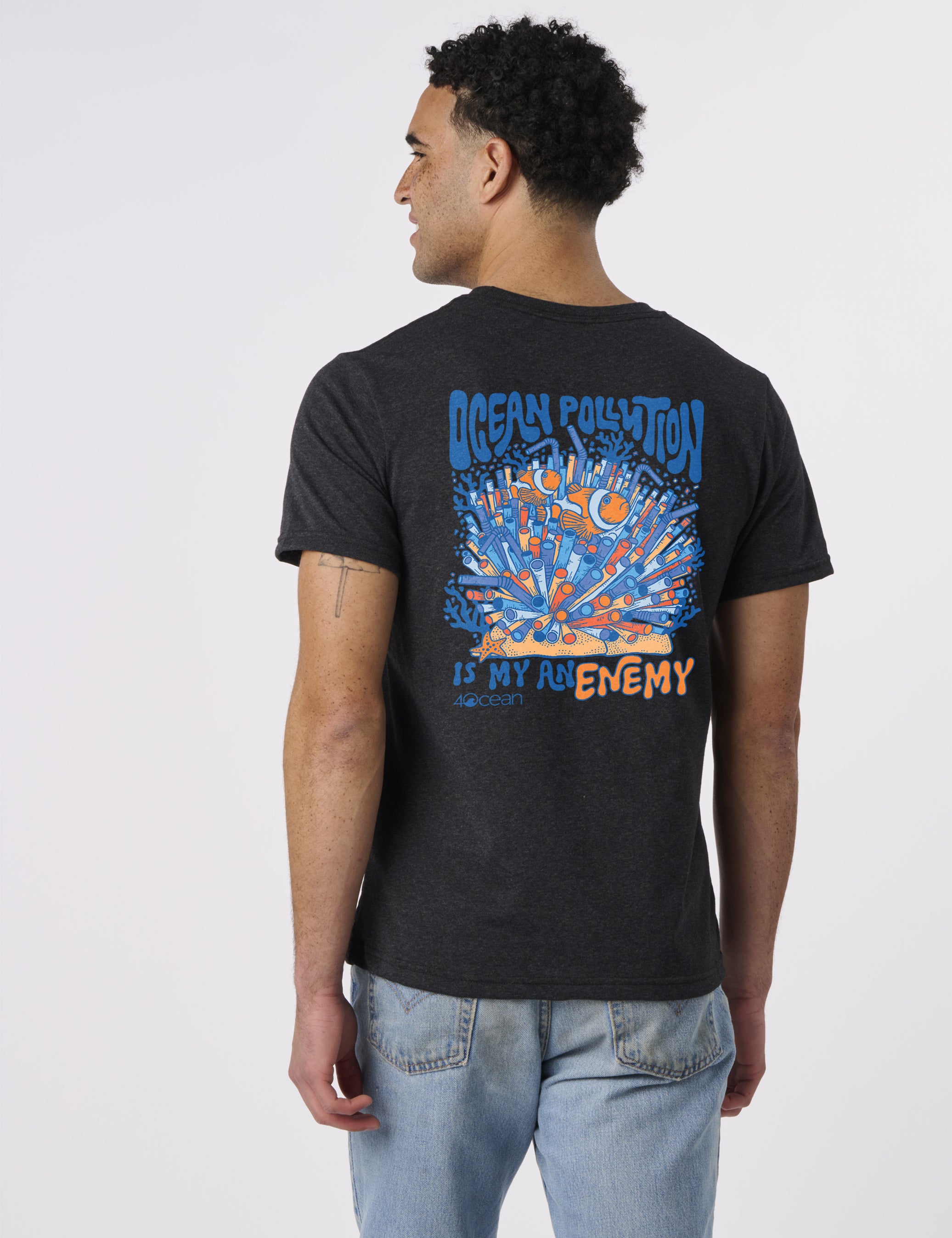 RS100_carbon_on_body_back_clownfish.jpg